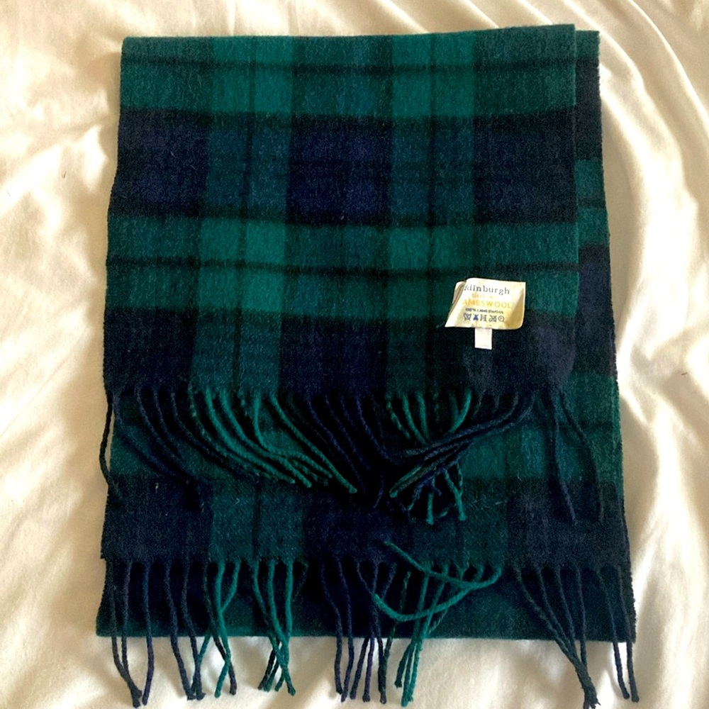 Edinburgh Black Watch Tartan Scarf Navy & Green